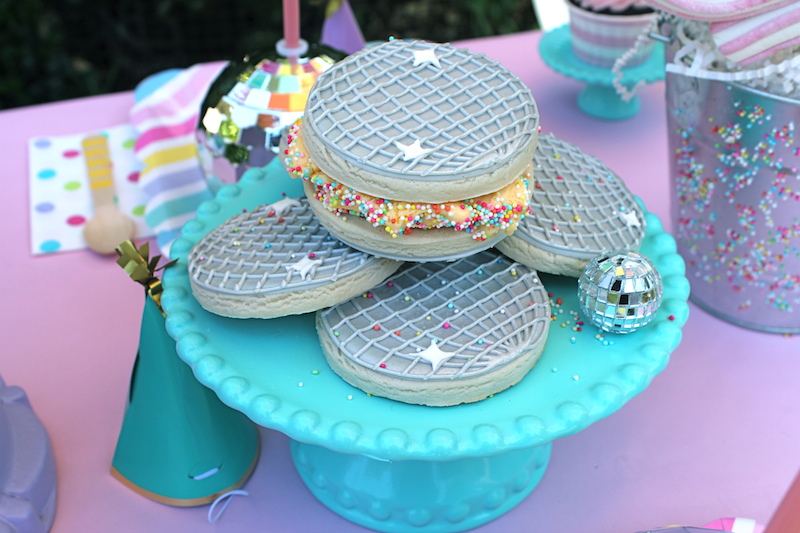 Disco Ball Ice Cream Party! LAURA'S little PARTY