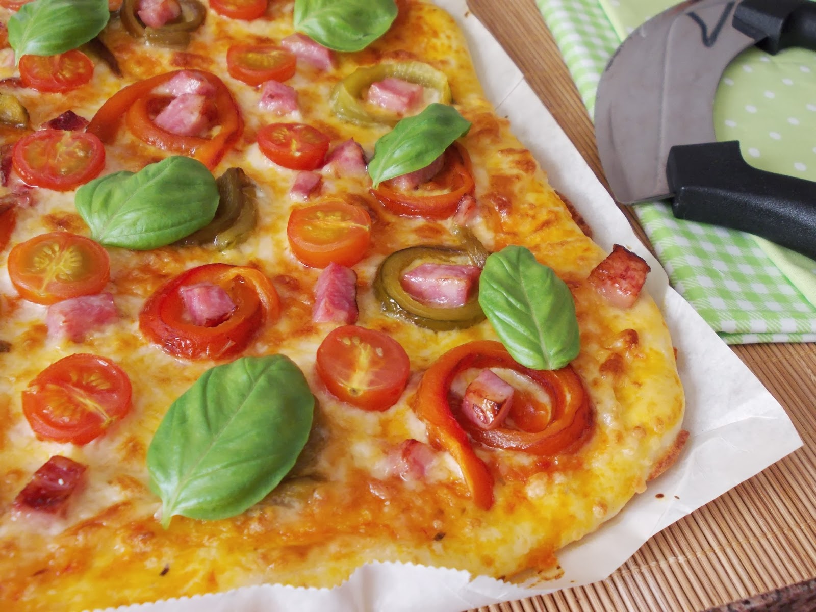 O Meu Tempero Pizza De Pimentos Bacon E Tomate Cereja