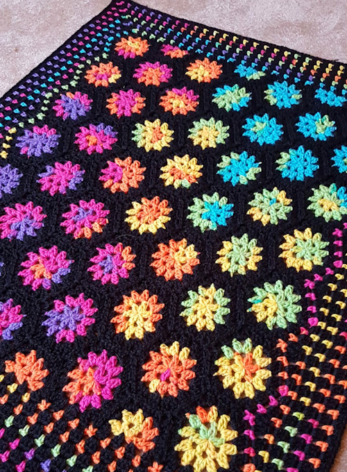  Crochet Rainbow Hexagon Motif Blanket - Free Pattern