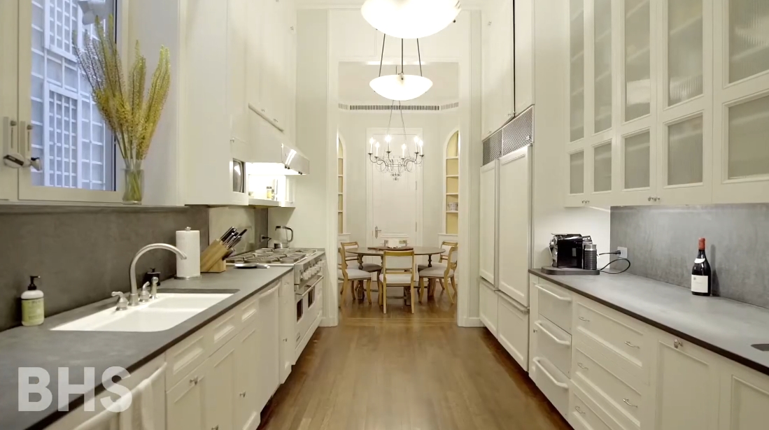 35 Interior Design Photos vs. 20 E 73rd St, New York, NY Luxury Townhome Tour