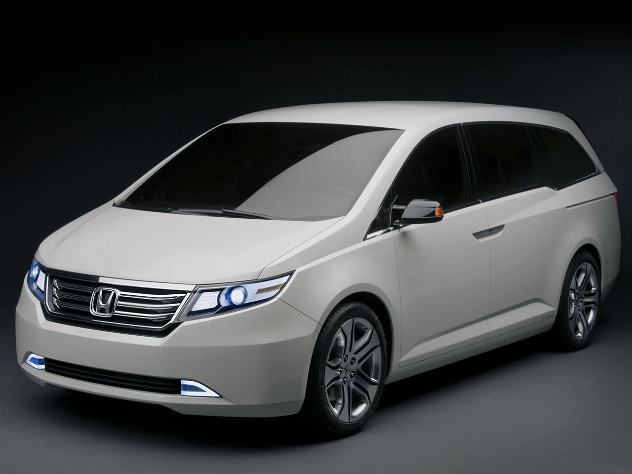 Cool Car Wallpapers: Honda Odyssey 2013