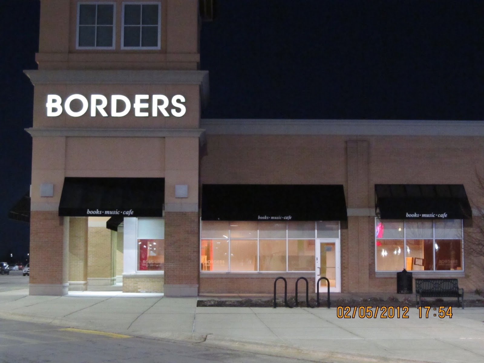 Trip to the Mall Former Borders in Dekalb, Illinois