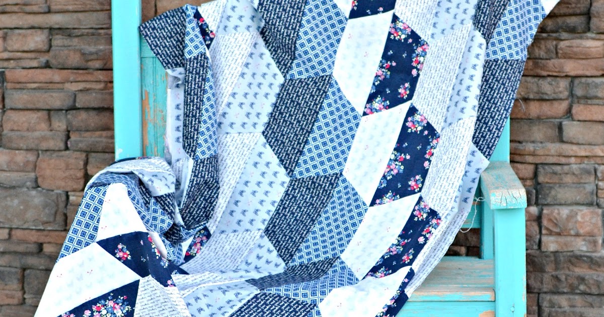 paisley-roots-cricut-half-hexi-quilt