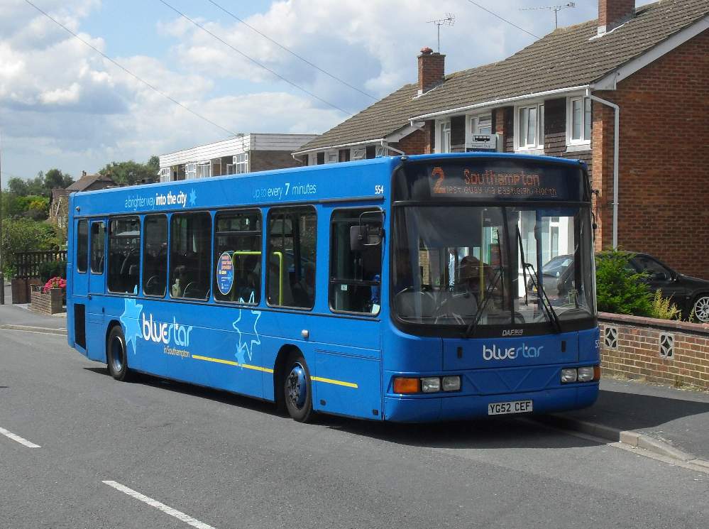 Southern England Bus Scene BlueStar 554 escapes!