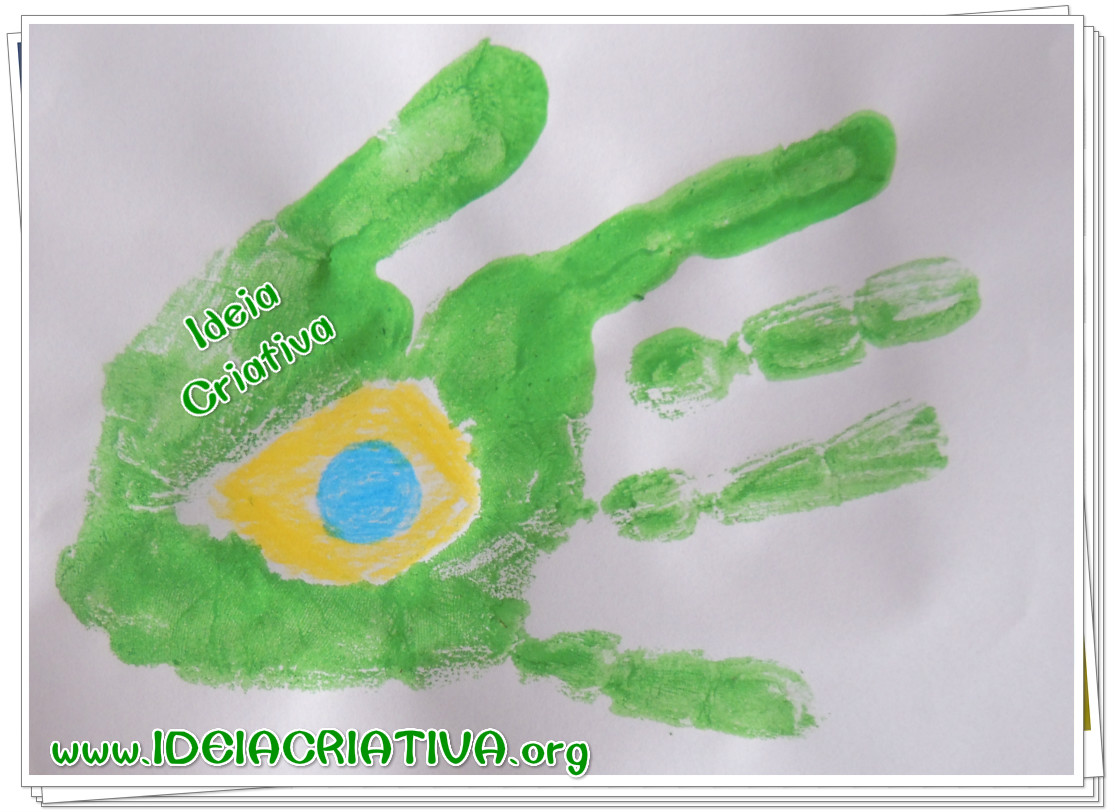 Atividade Sensorial Bandeira do Brasil com Carimbo de Mãos Dia da Bandeira 