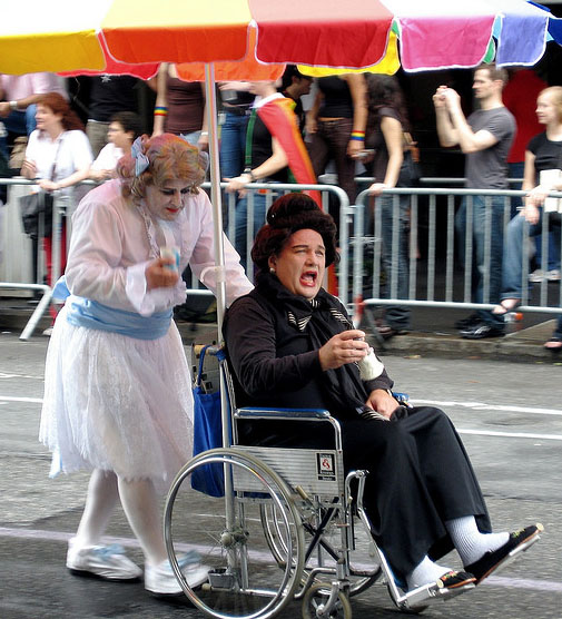 101 MORE Halloween Costumes for Women Clever Girls Edition Crappy