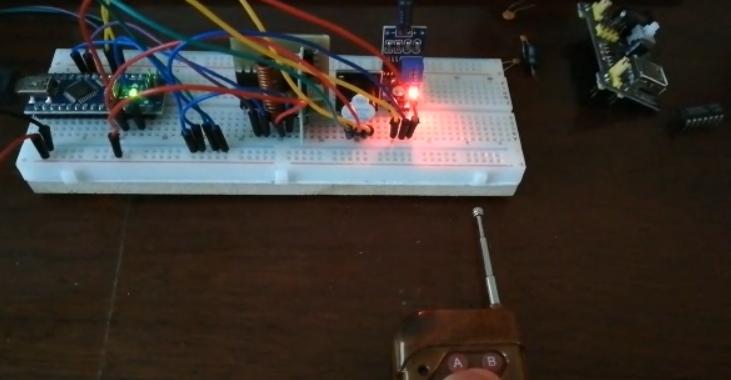 Arduino tehNiq: Simple alarm system with Arduino