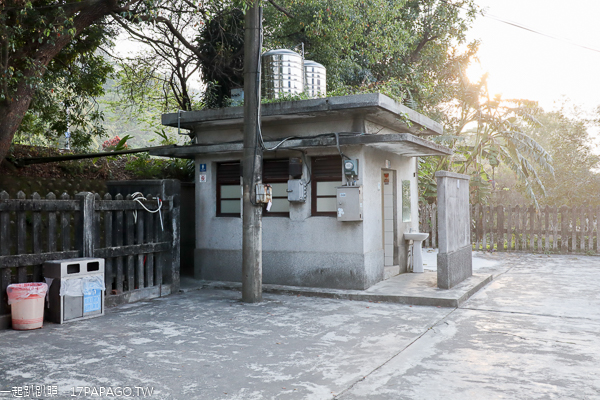 后里泰安鐵道文化園區古蹟車站拍美照,還有秘境百年后里圳水橋 后里泰安鐵道文化園區古蹟車站拍美照,還有秘境百年后里圳水橋