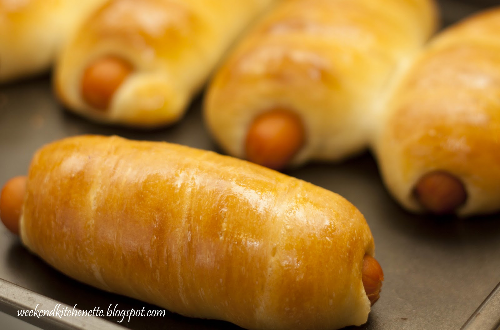 Weekend My Favourite Sausage / Hot dogs Rolls