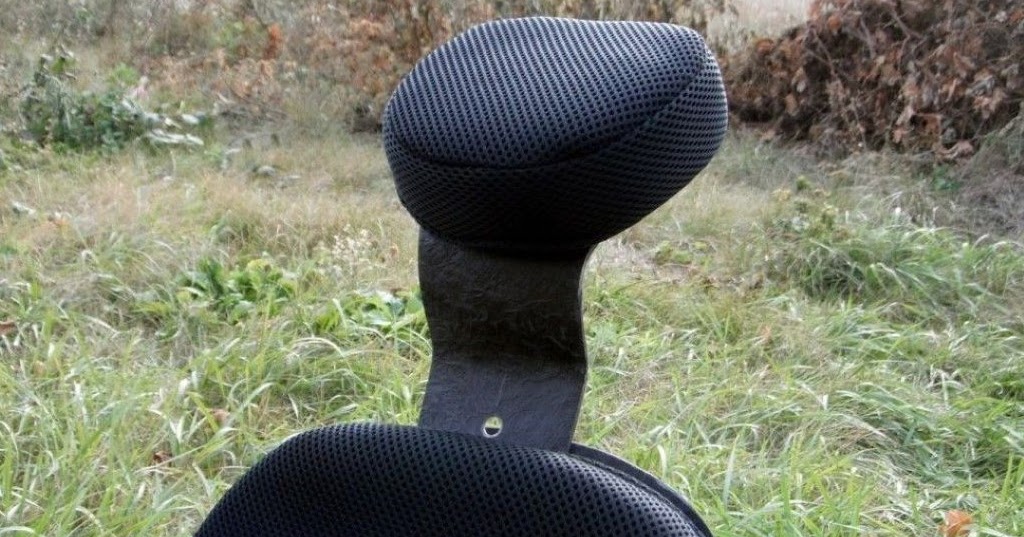 Recumbent bike seat headrest by Velodreamer