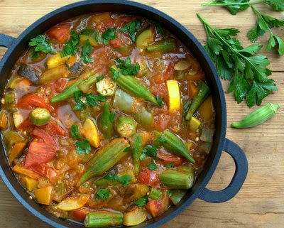 Armenian Vegetable Stew with late-summer and early-fall vegetables, eggplant, peppers, summer squash, tomatoes, okra. #BestRecipes of 2014 from #AVeggieVenture. For Weight Watchers, #PP1. #LowCarb #Vegan
