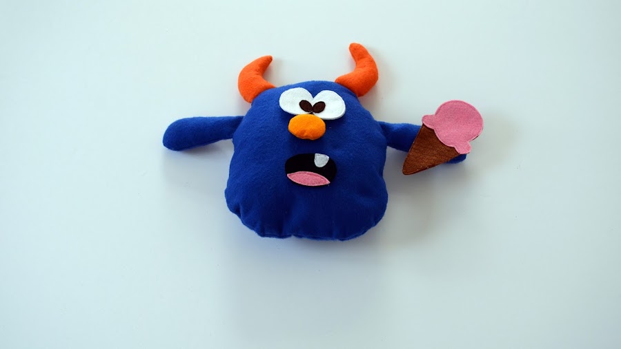 monstruo de fieltro