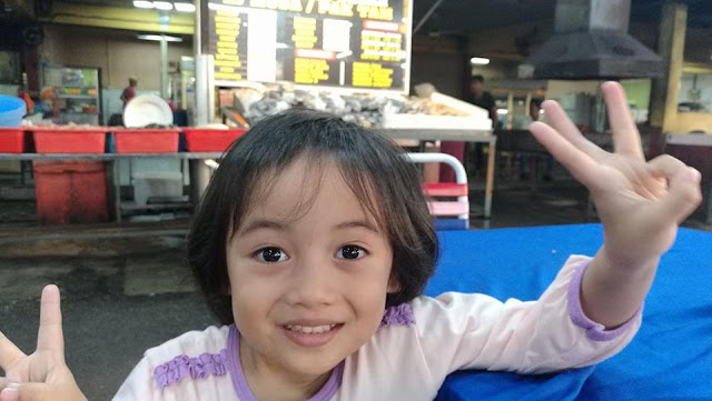 bahaya skrin handphone pada anak-anak. - dr taufiq razif 