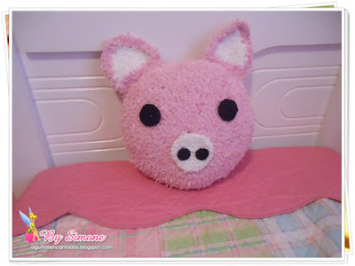 Almofada porquinho crochê