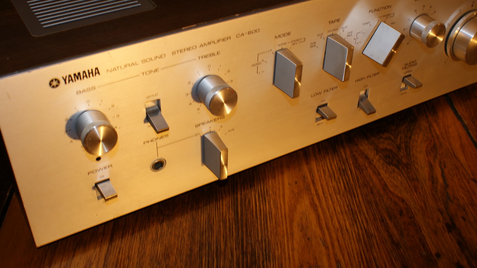 Yamaha CA-600 - Integrated Amplifier | AudioBaza