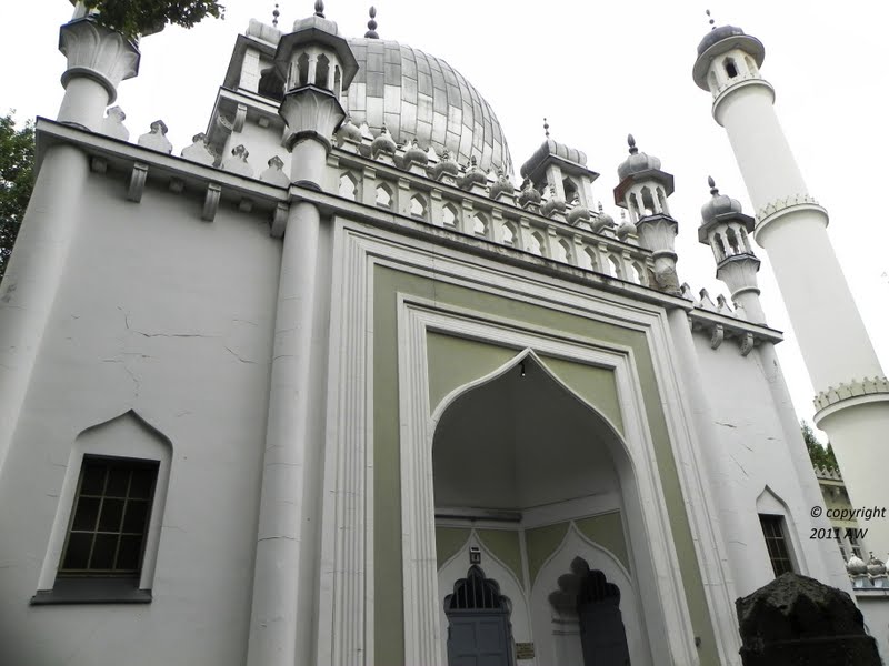 ForeignerinBerlin Germany's oldest mosque