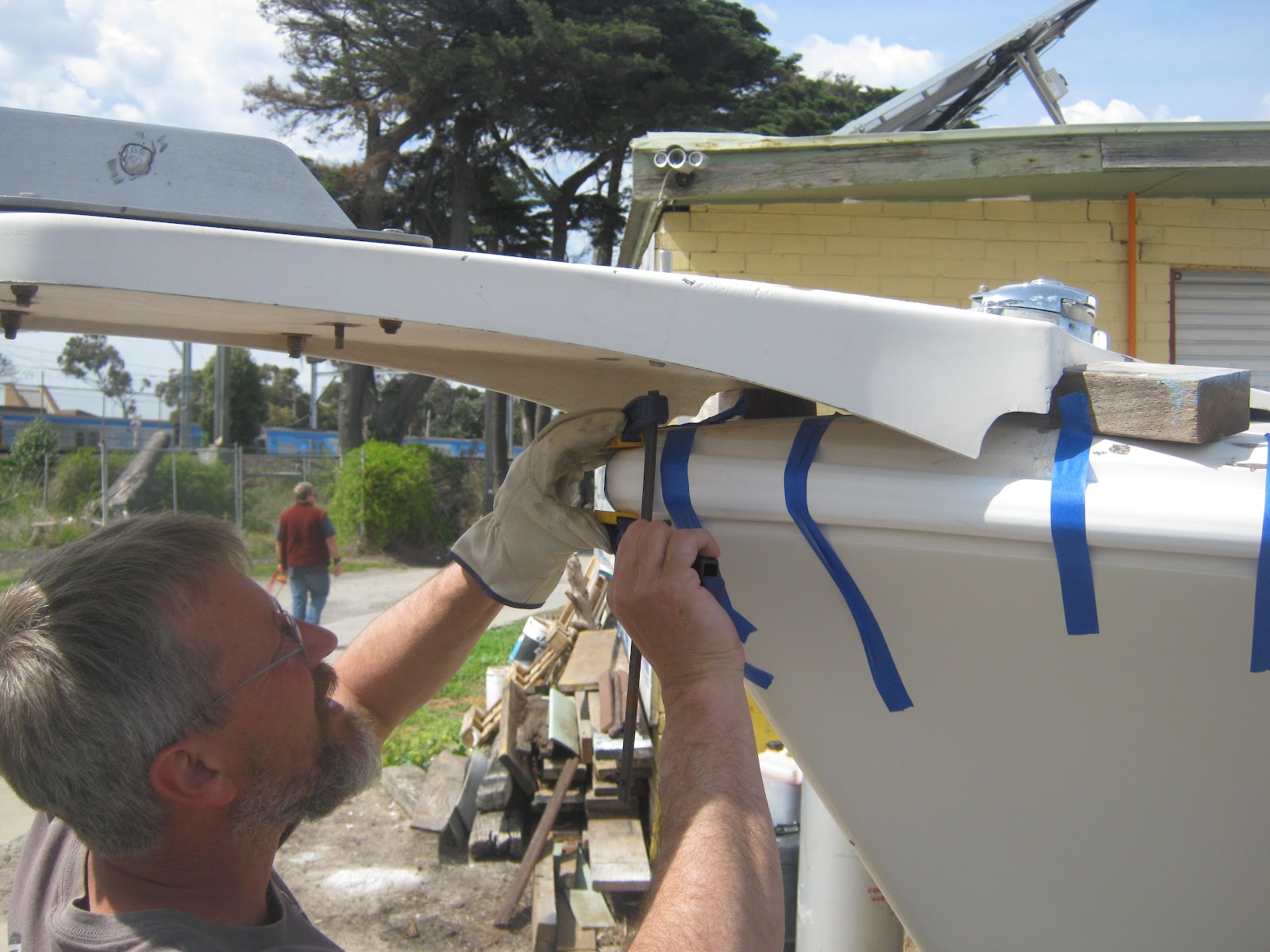 Pompei's Marine Wholesale paints gunwale rubber fitting