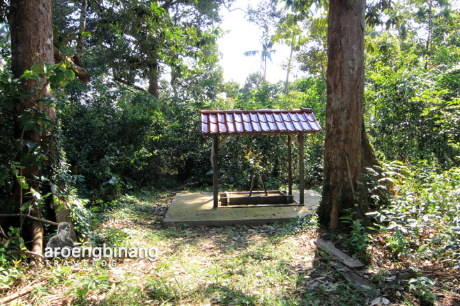 makam raja buding belitung timur