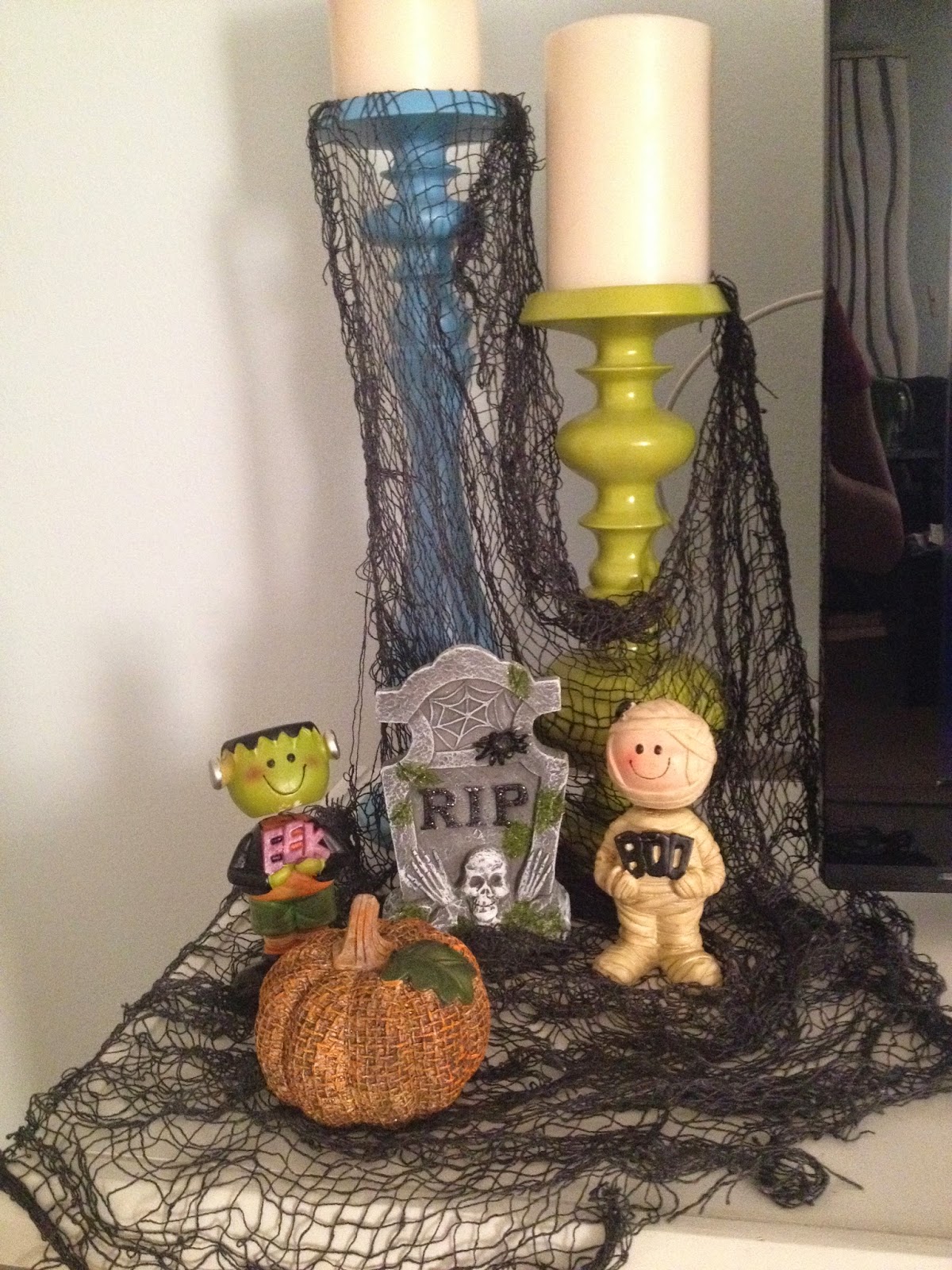 Decorating for Halloween on a Budget