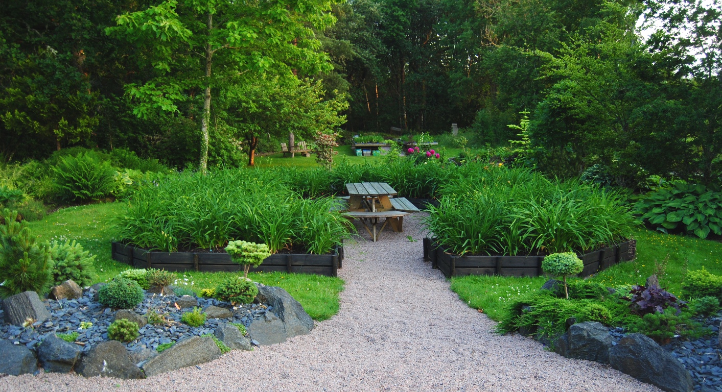 Olssons trÃdgÃ
rd / garden in sweden