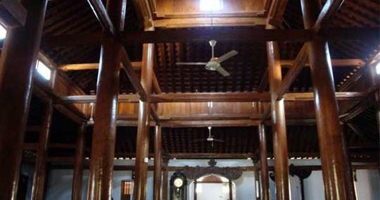 MASJID KUNO KUNCEN MADIUN