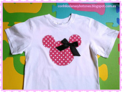 conhiloslanasybotones - camiseta con apliques de Minnie Mouse
