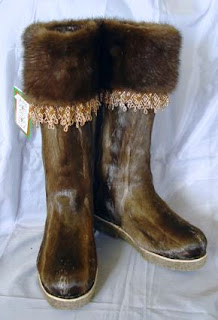 Reindeer Boots Radio: Traditional winter boots