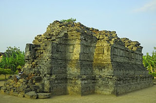 Candi Sanggrahan Candi Sanggrahan