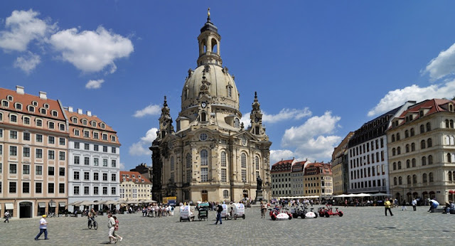 Igreja de Nossa Senhora em Dresden Igreja de Nossa Senhora em Dresden