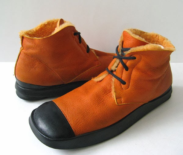 THINK SHOES ORANGE BOOTS SHEARLING LAMBSKIN BOOTS WOMENS SIZE 10