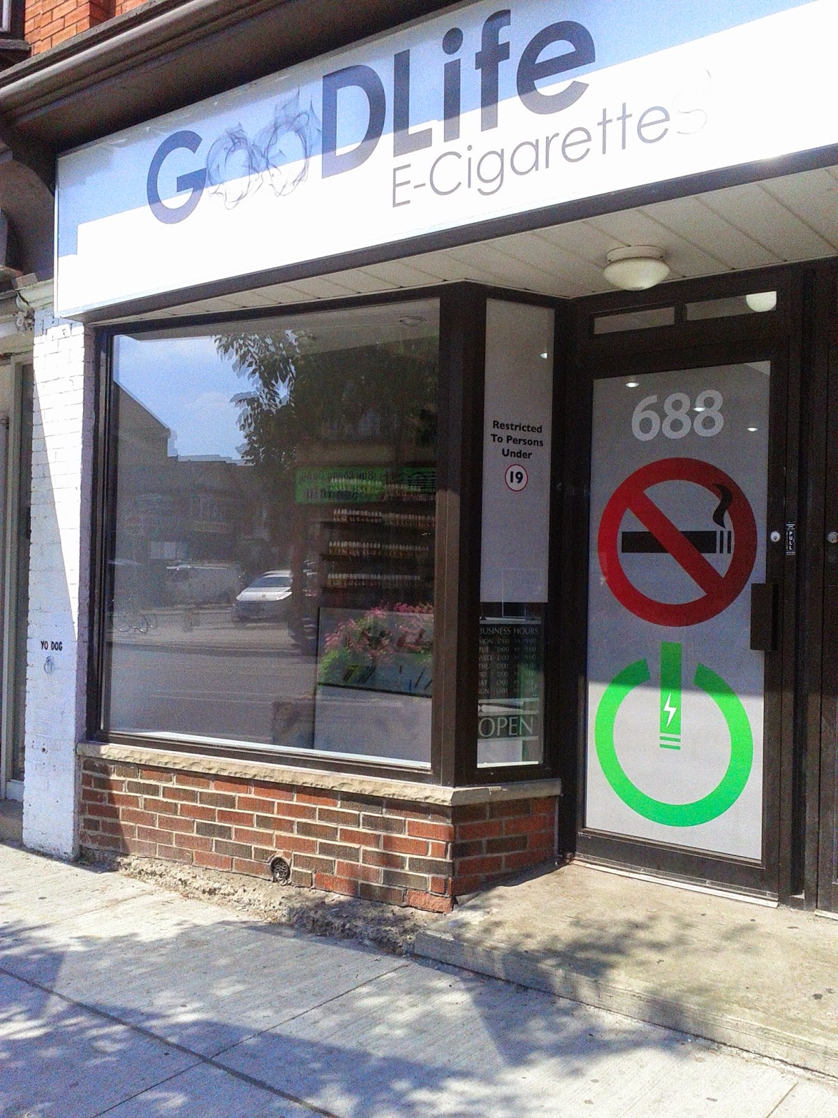 Toronto things Buy electronic cigarettes (ecigs) in Toronto