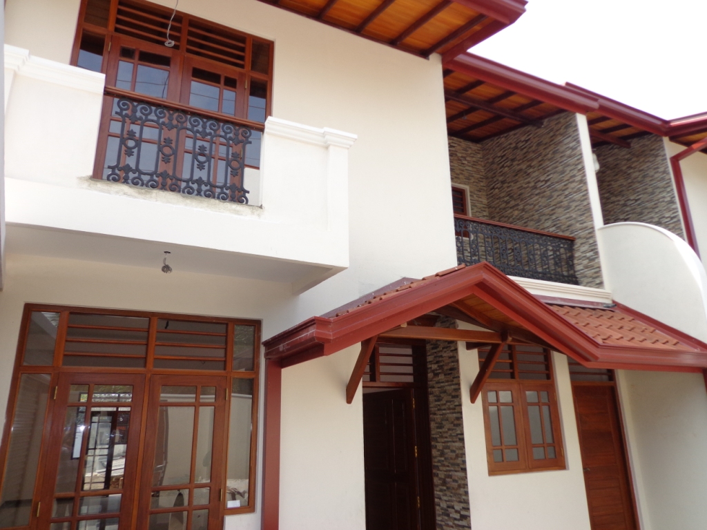 Properties in Sri Lanka (1047) Brand New Architect Design