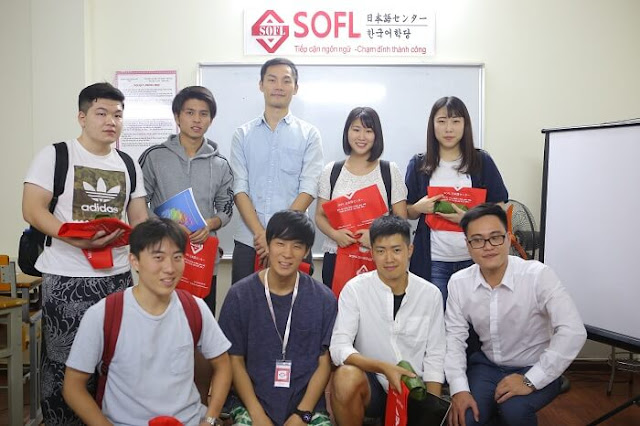 Đội ngũ giảng viên người Nhật Bản tại SOFL