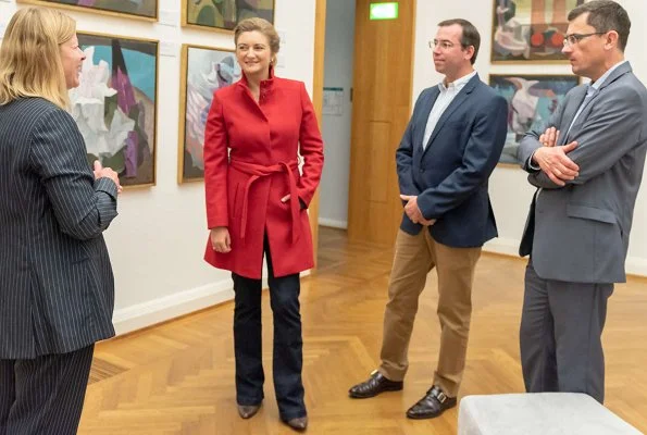 Duke Guillaume and Hereditary Grand Duchess Stéphanie at Night of Museums event. Stephanie wore red wool coat