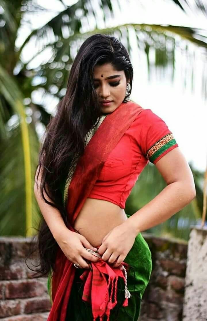 Hot Indian Women In Saree Exclusive And Ultimate Photo Collection