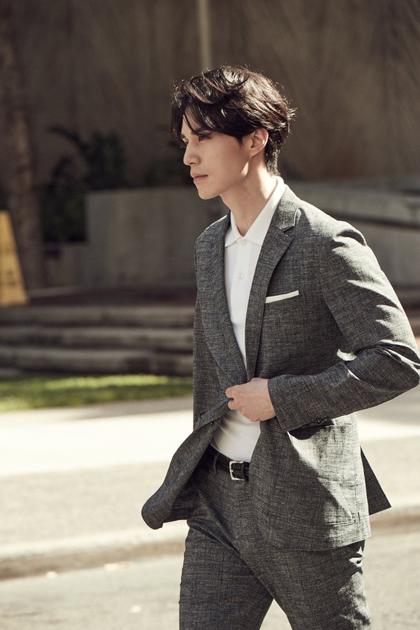 Lee Dong Wook