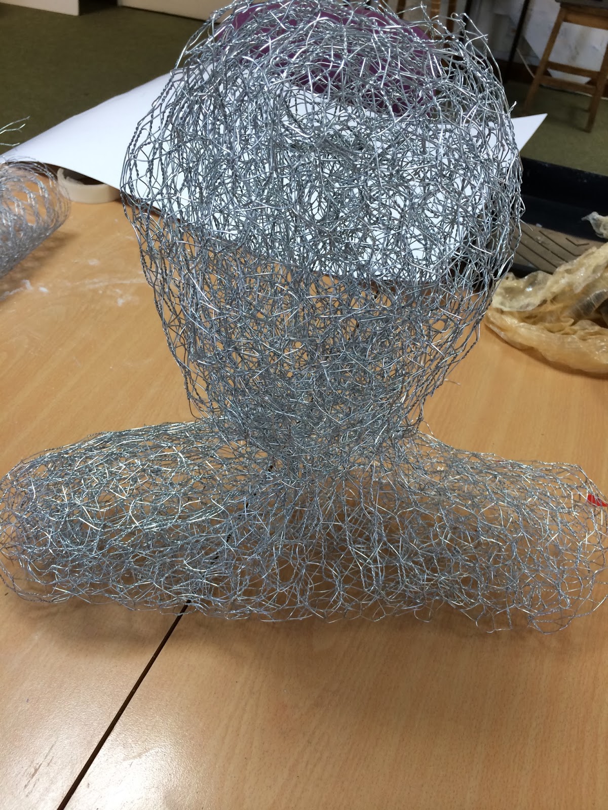 Contemporary/Manipulation Wire person second experiment