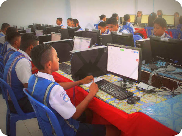 Pembukaan UNBK dan UNKP SMP di Saumlaki Berjalan Lancar Pembukaan UNBK dan UNKP SMP di Saumlaki Berjalan Lancar