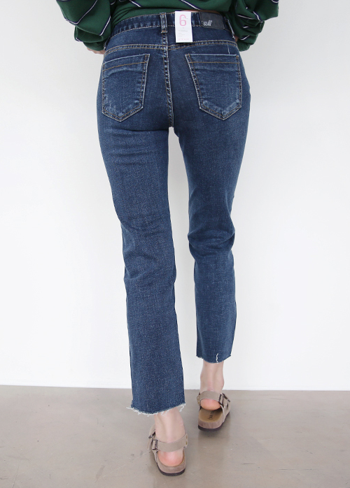 [66girls] Cut Out Hem Slashed Jeans | KSTYLICK - Latest Korean Fashion ...