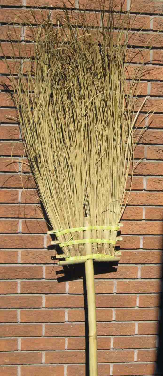 UHURU FURNITURE & COLLECTIBLES **REDUCED** Unique Chinese Broom 5