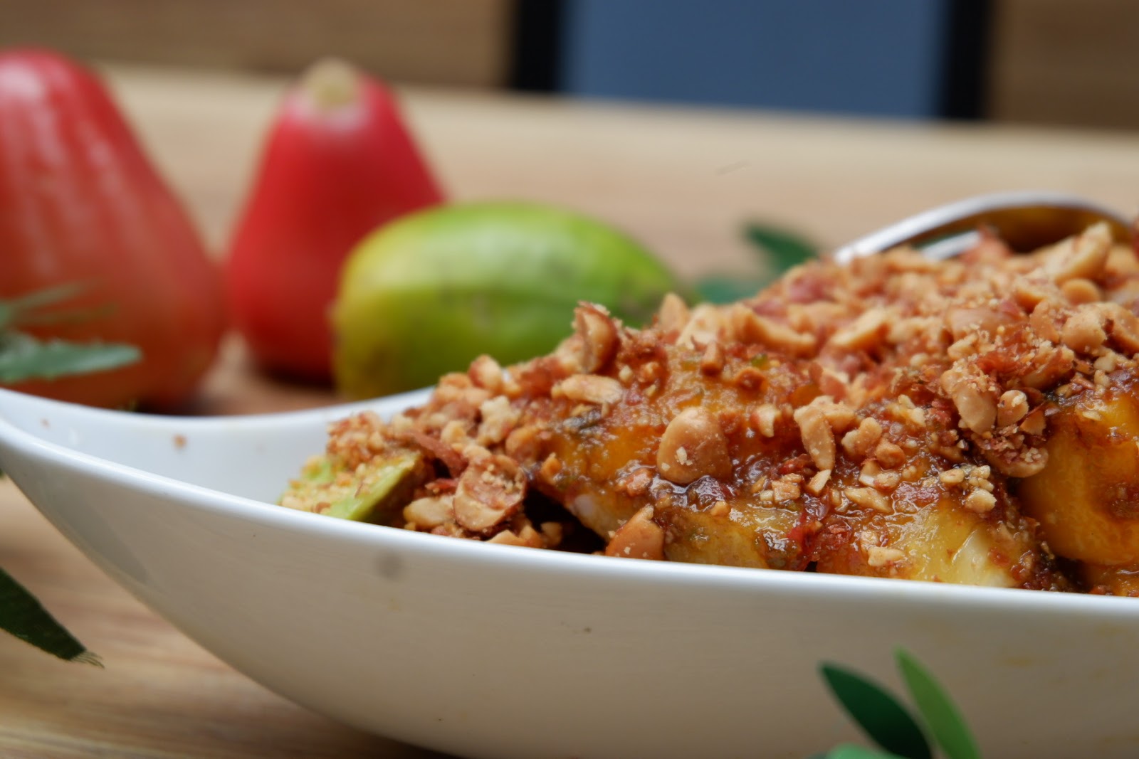 Rujak House Rujak Buah Pku Cafe Kolam Ikan Koi Yang Viral Banget Happiness Sadness And Dreams