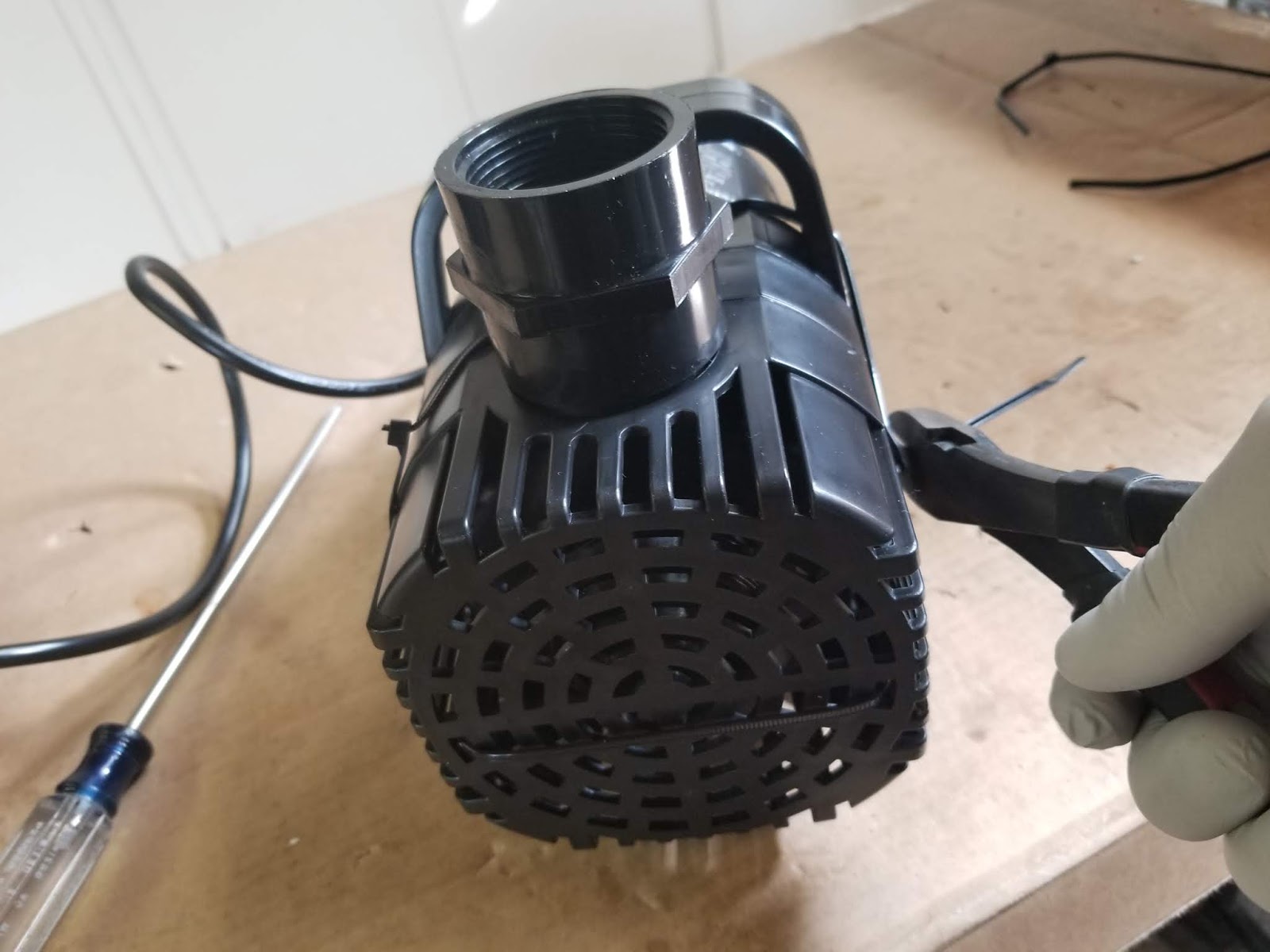 Helpful tips for fountains and ponds! How to replace an impeller on a