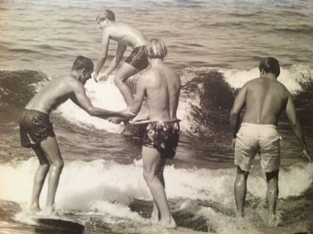 surfin estate blog surf culture surfboard skateboard lifestyle art music trend fashion volley short donald takayama robert august vincent lemanceau arthur nelli