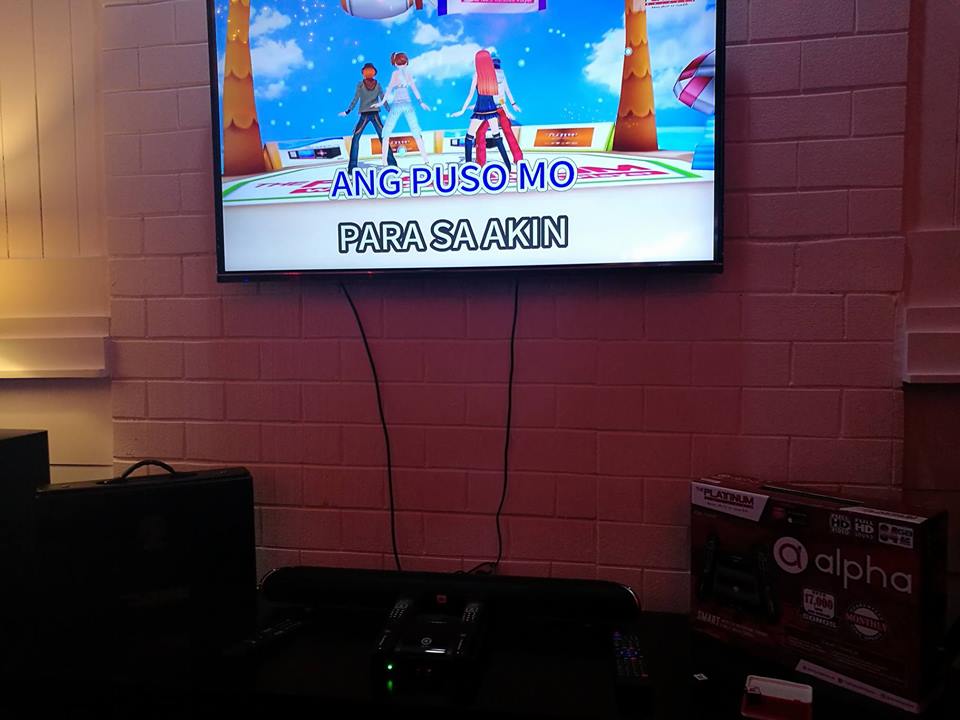 Lemon GreenTea Platinum Karaoke presents the Platinum Alpha Mic