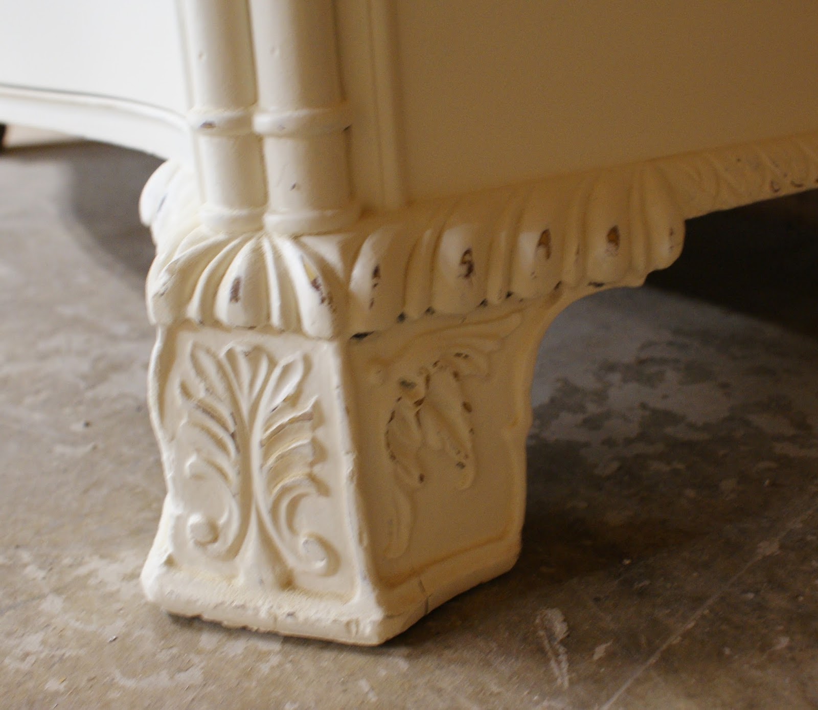 Better Than New It's a Bit of a Big Deal Dresser