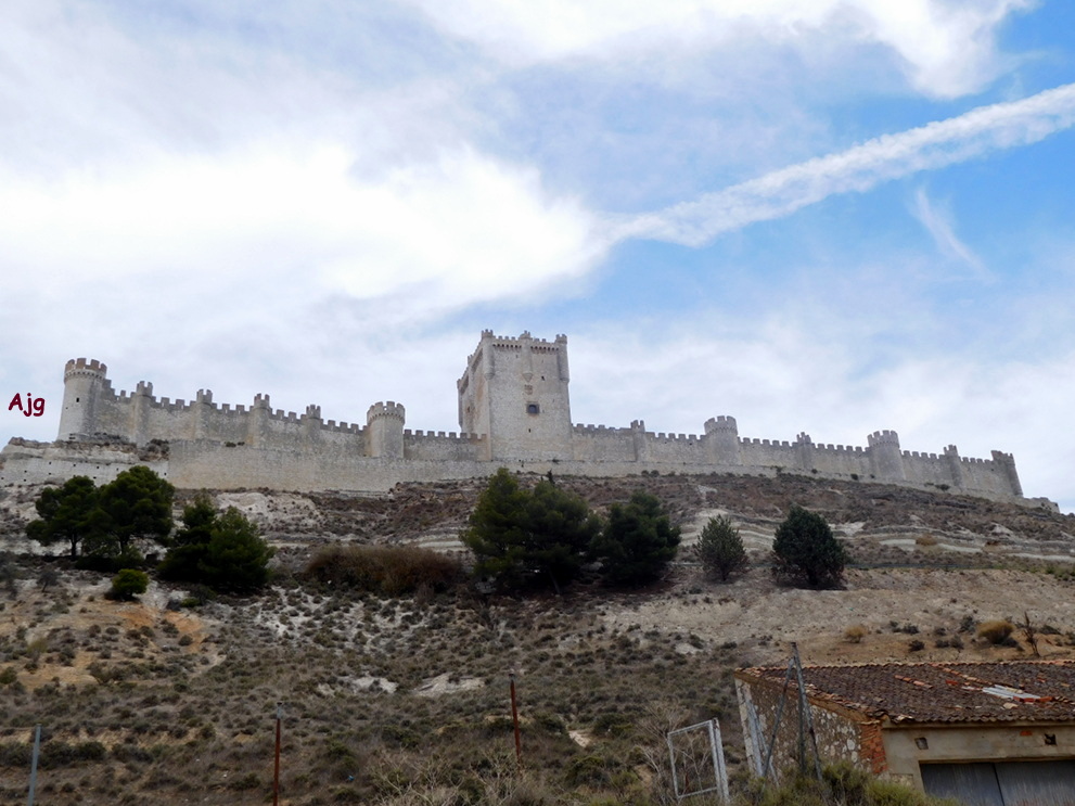 En Busca del Hada Azul El Castillo de Peñafiel