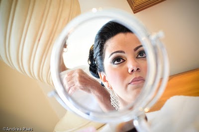 Fotos criativas de noiva com o espelho