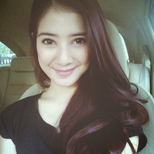 Fita Anggriani Ilham dan Foto Lengkap