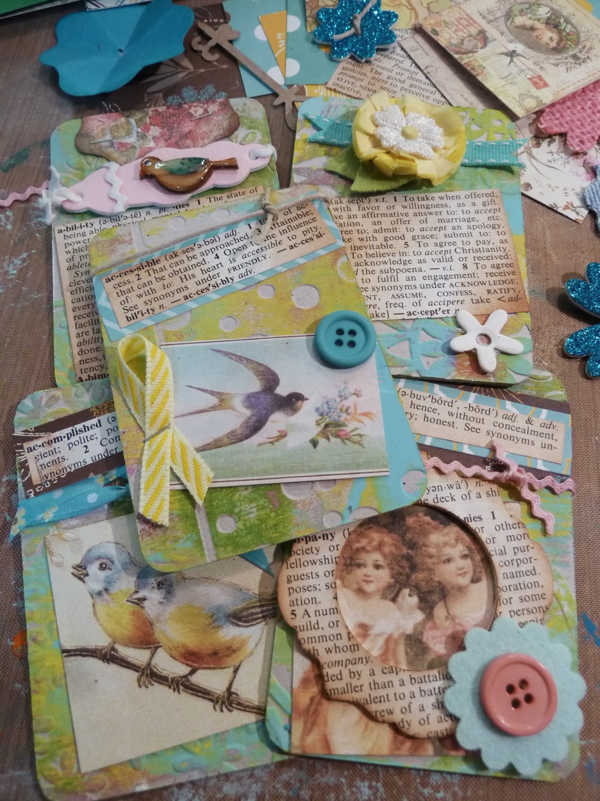 Crafting ideas from Sizzix UK ATC Box and Cards