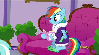 Rainbow Dash on a waiting couch